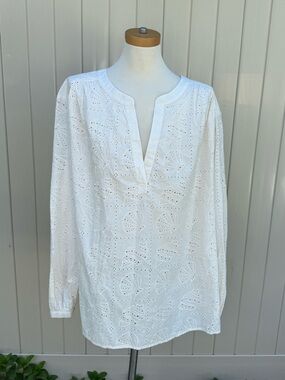 Size 2X Universal Thread Ivory Eyelet Long-Sleeve Split-Neck Summer Top
